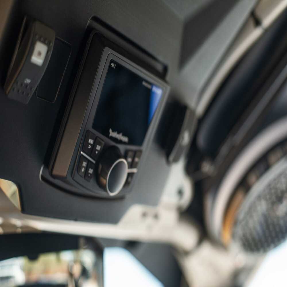 BRP Can-Am Maverick X3 Audio Roof - Image 7