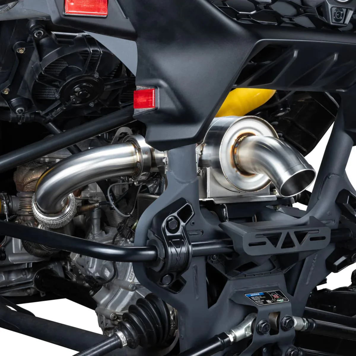 EVO Can-Am Maverick R 930 Series Exhaust - Image 3