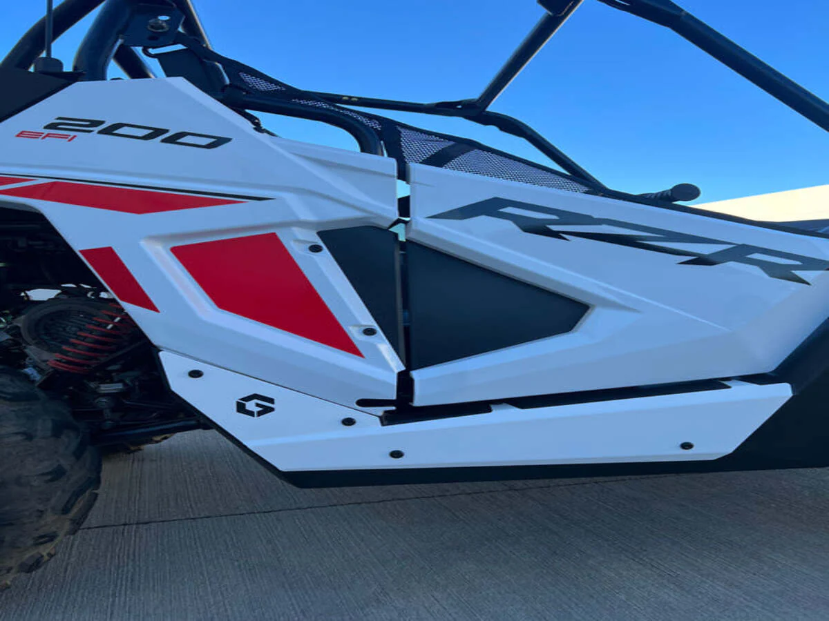 Geiser Performance Polaris RZR 200 Kick Plates - Image 5