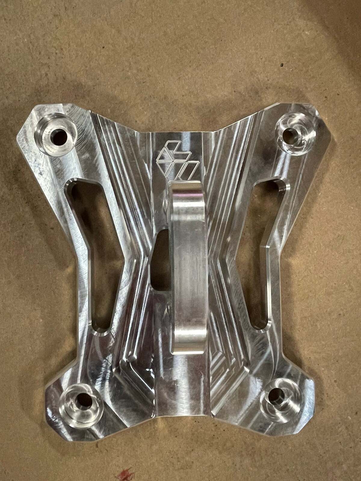 L&W Fab Polaris RZR Pro XP Radius Rod Plate - Image 3