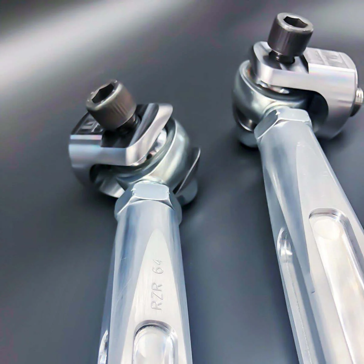 LM UTV '14-'17 Polaris RZR +3.5"/Heim Steering Tie Rods - Image 4