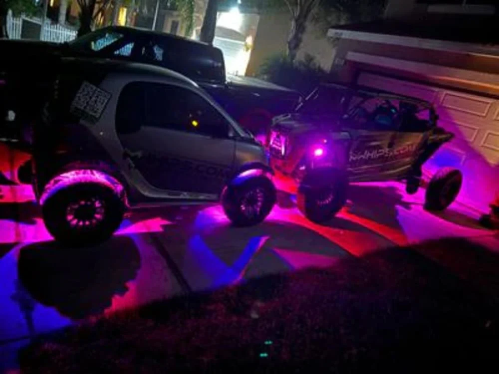 M Whips T2 RGB/RGBW Bluetooth Chasing Rock Light Kit - Image 4