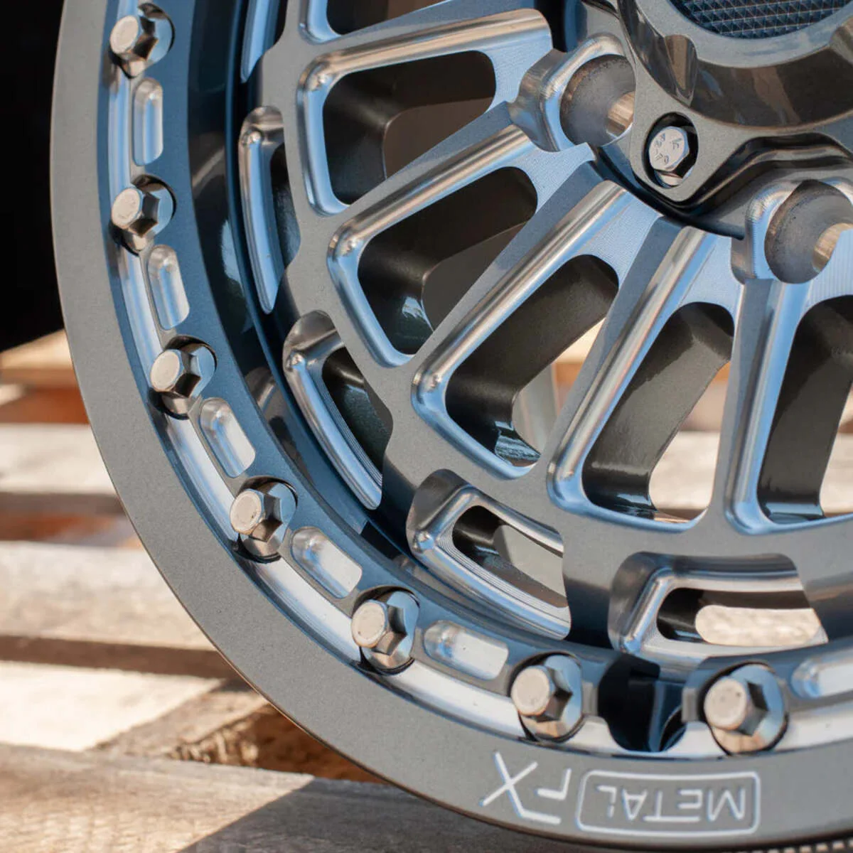 MetalFX Delta 6R UTV Beadlock 6 Lug Wheel Kit - Gunmetal Contrast Cut - Image 9