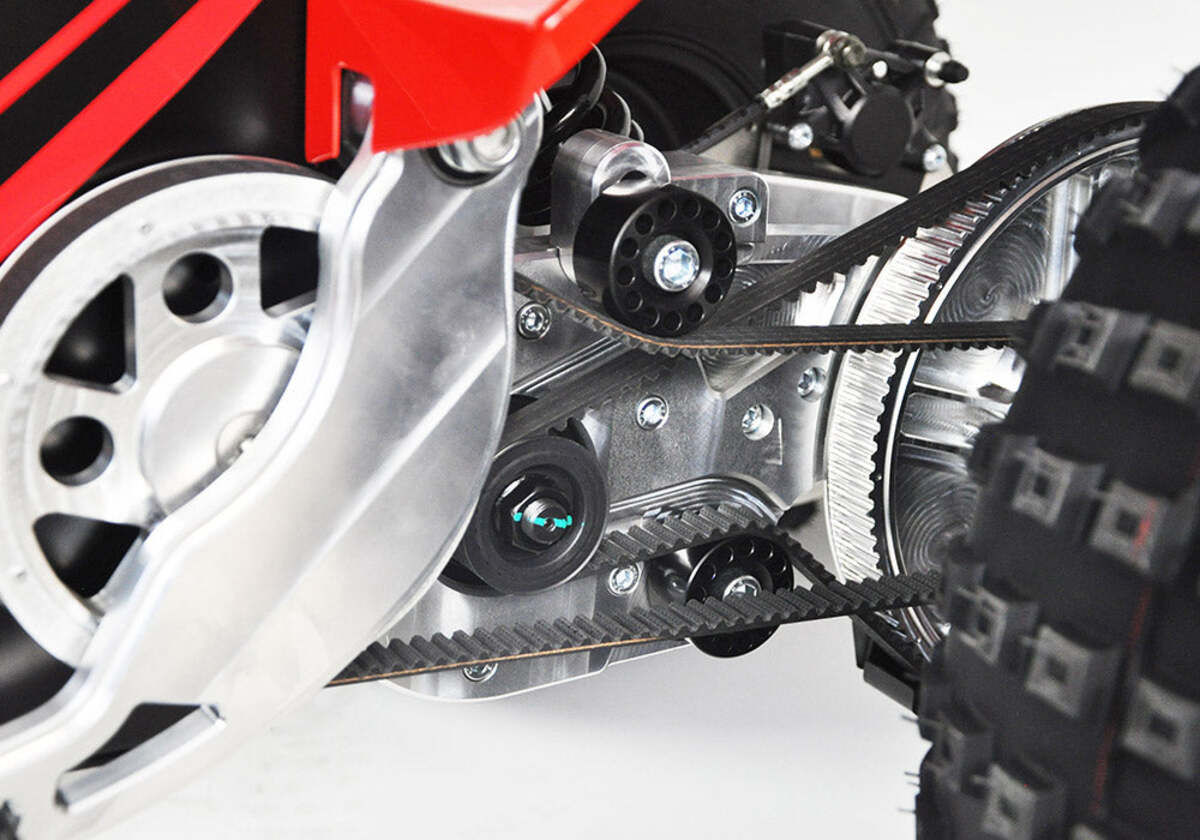 Mini RCR T3 Three Wheeler Electric Bike Red W/ Black Carbon Fenders - Image 15