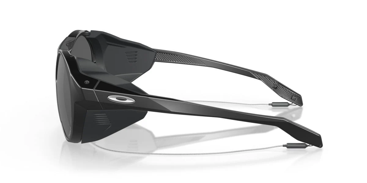 Oakley Clifden - Image 3