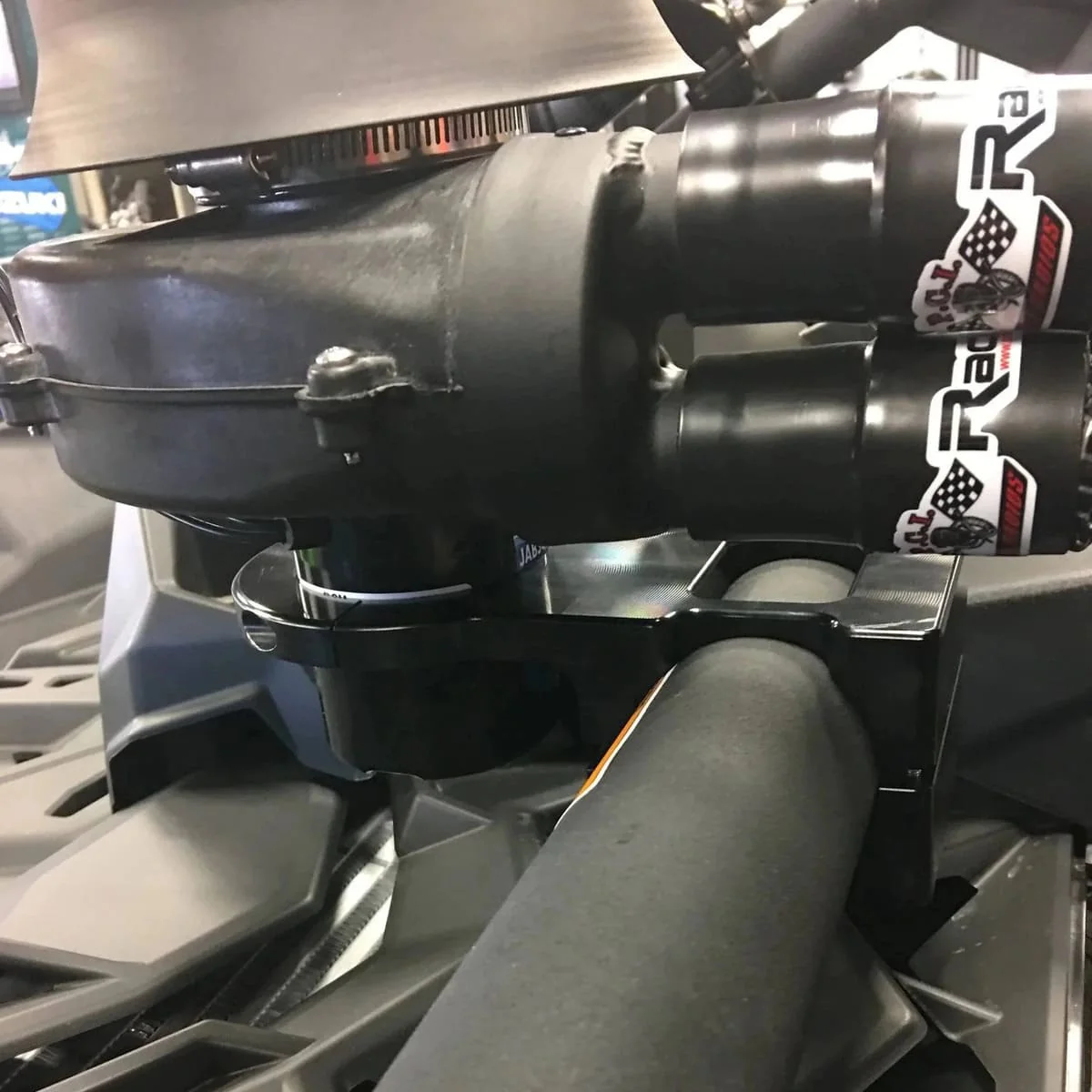 PCI Race Radios Billet Race Air Max & Flow Motor Mount - Image 4