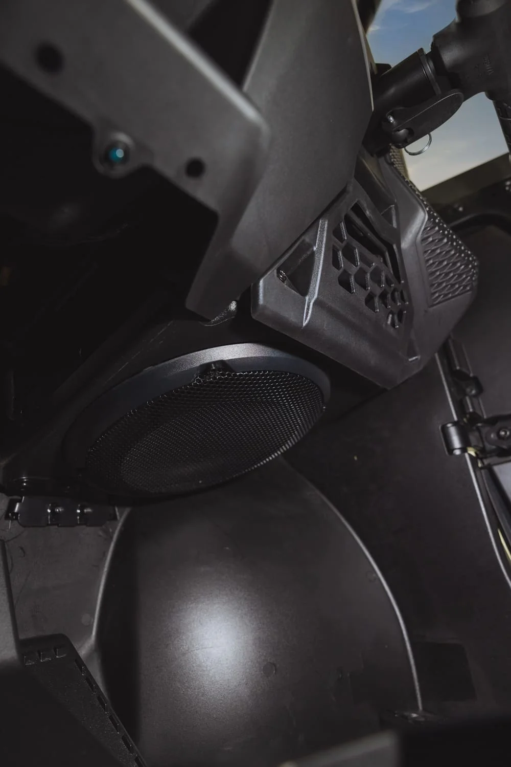 Polaris RZR XP 1000 Stage 4 Audio Upgrade by Rockford Fosgate - Image 5