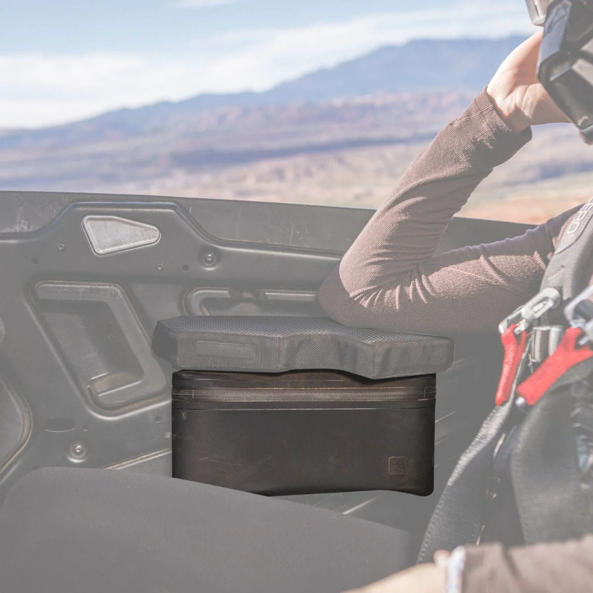 Ravek Polaris '24+ RZR XP Armrest Pouch - Image 2