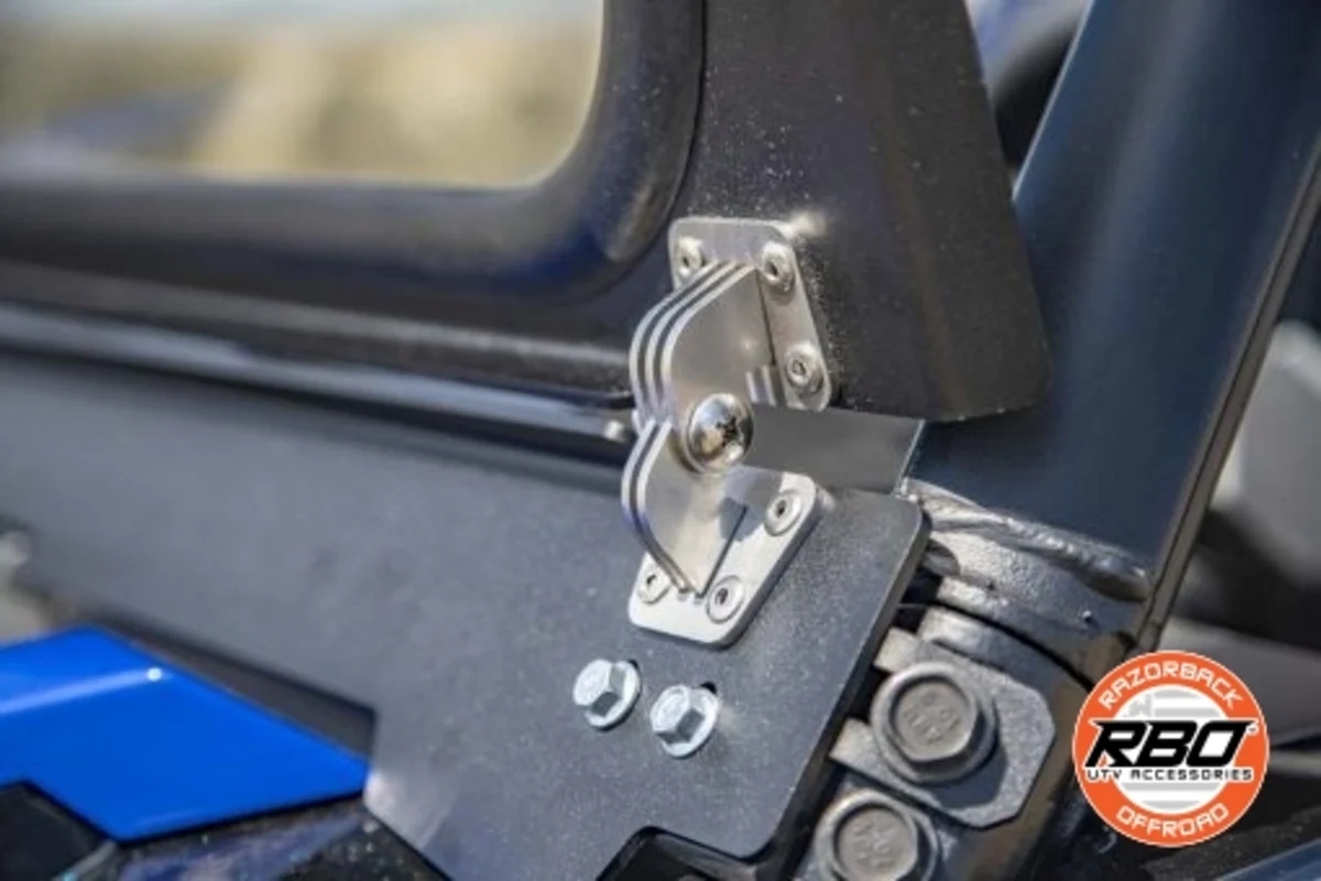 Razorback Offroad Polaris General Folding Front Windshield - Image 12