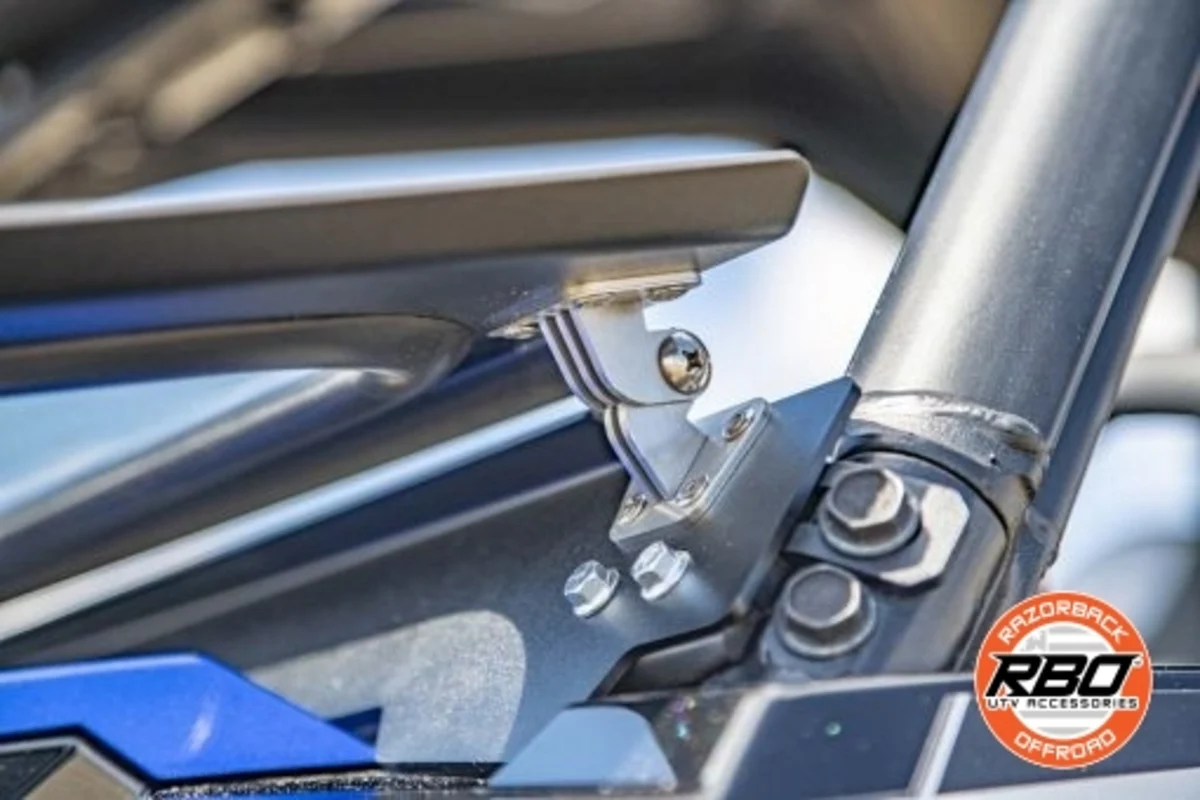 Razorback Offroad Polaris General Folding Front Windshield - Image 13
