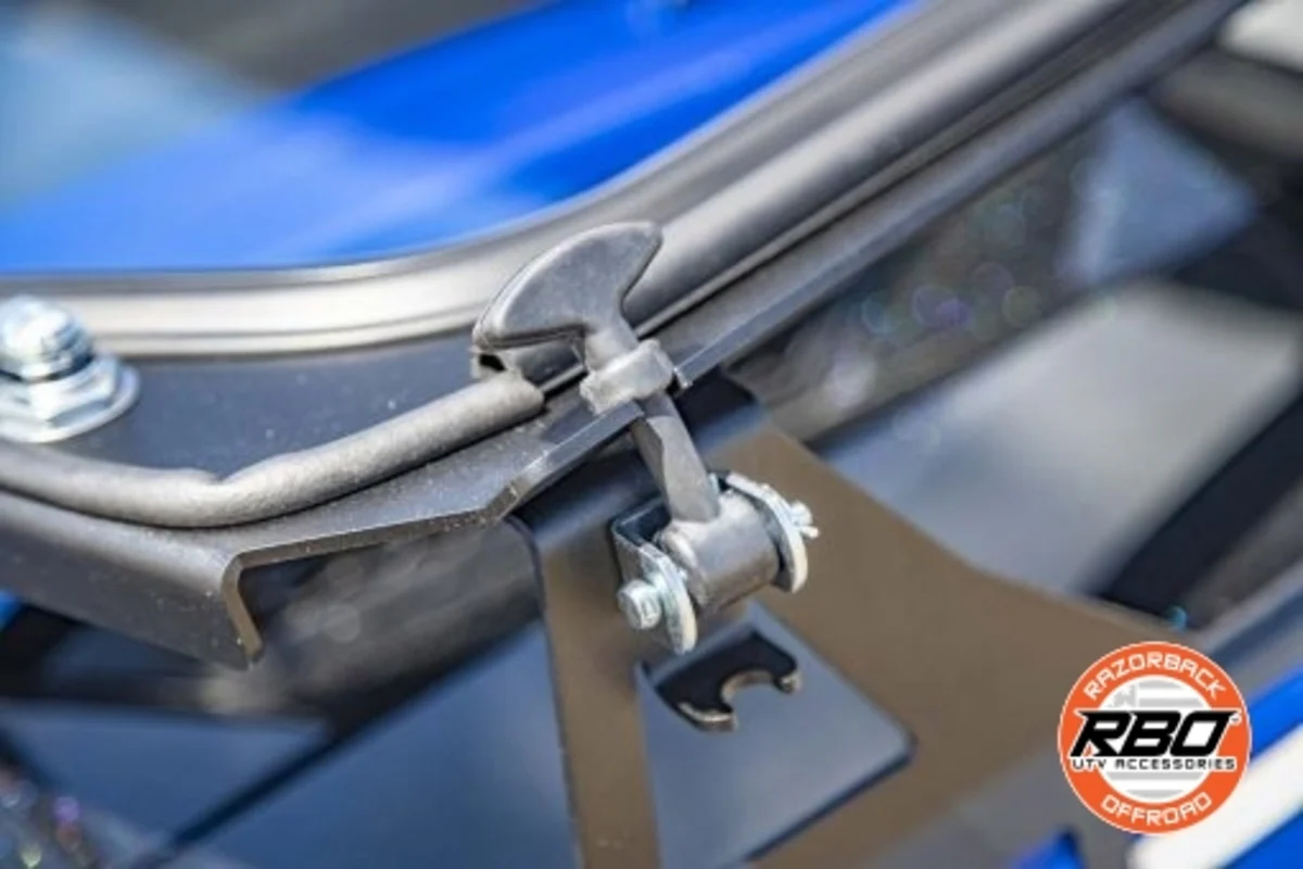 Razorback Offroad Polaris General Folding Front Windshield - Image 14