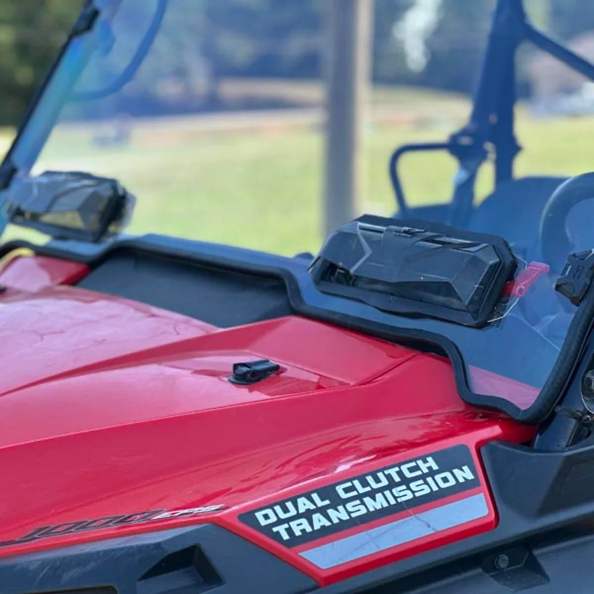 Seizmik Honda Pioneer 1000 Toolless Versa Vent Scratch Resistant Hard Coated Windshield - Image 7