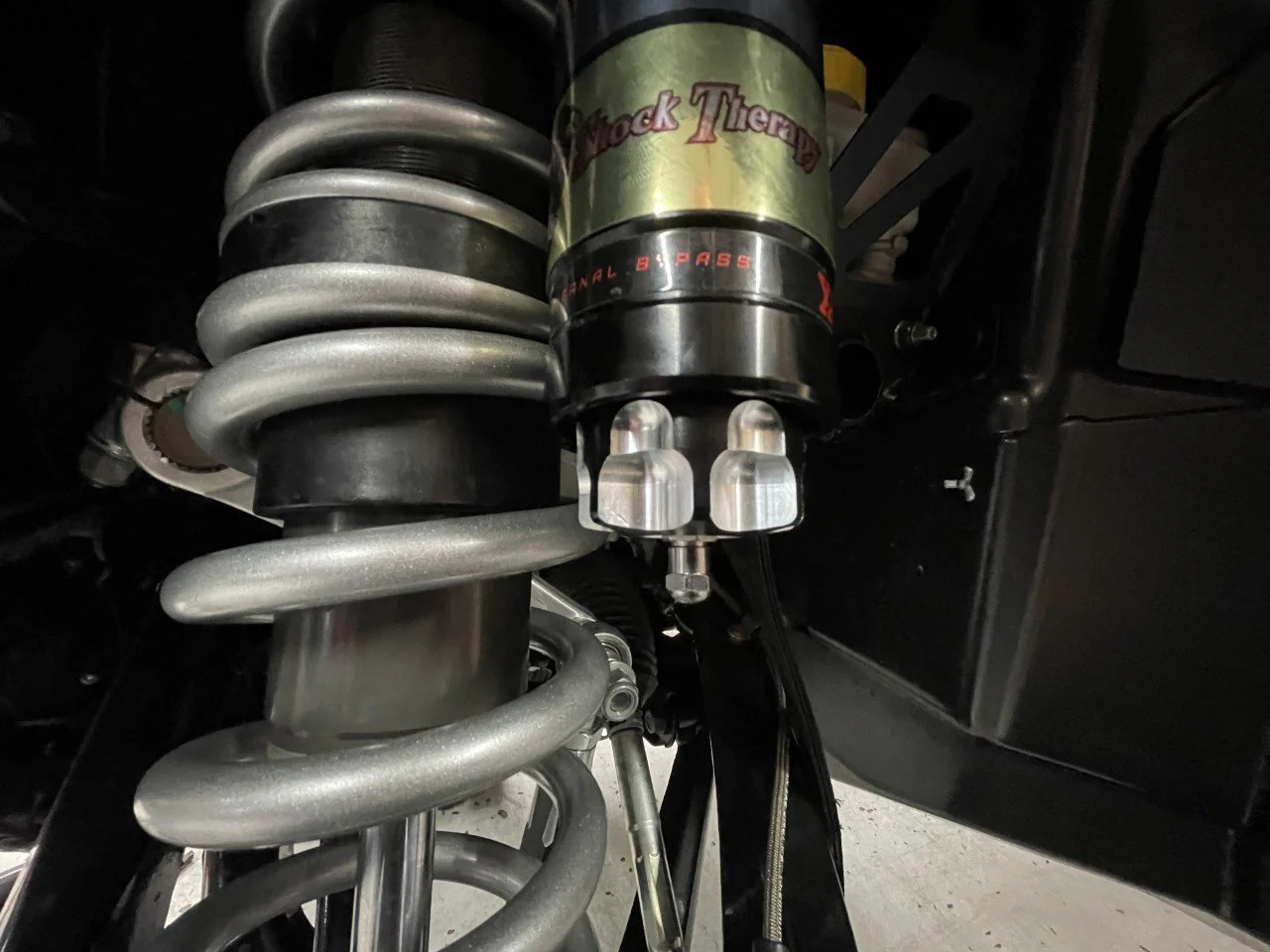 Shock Therapy Fox Shocks Billet Reservoir Caps - Image 4