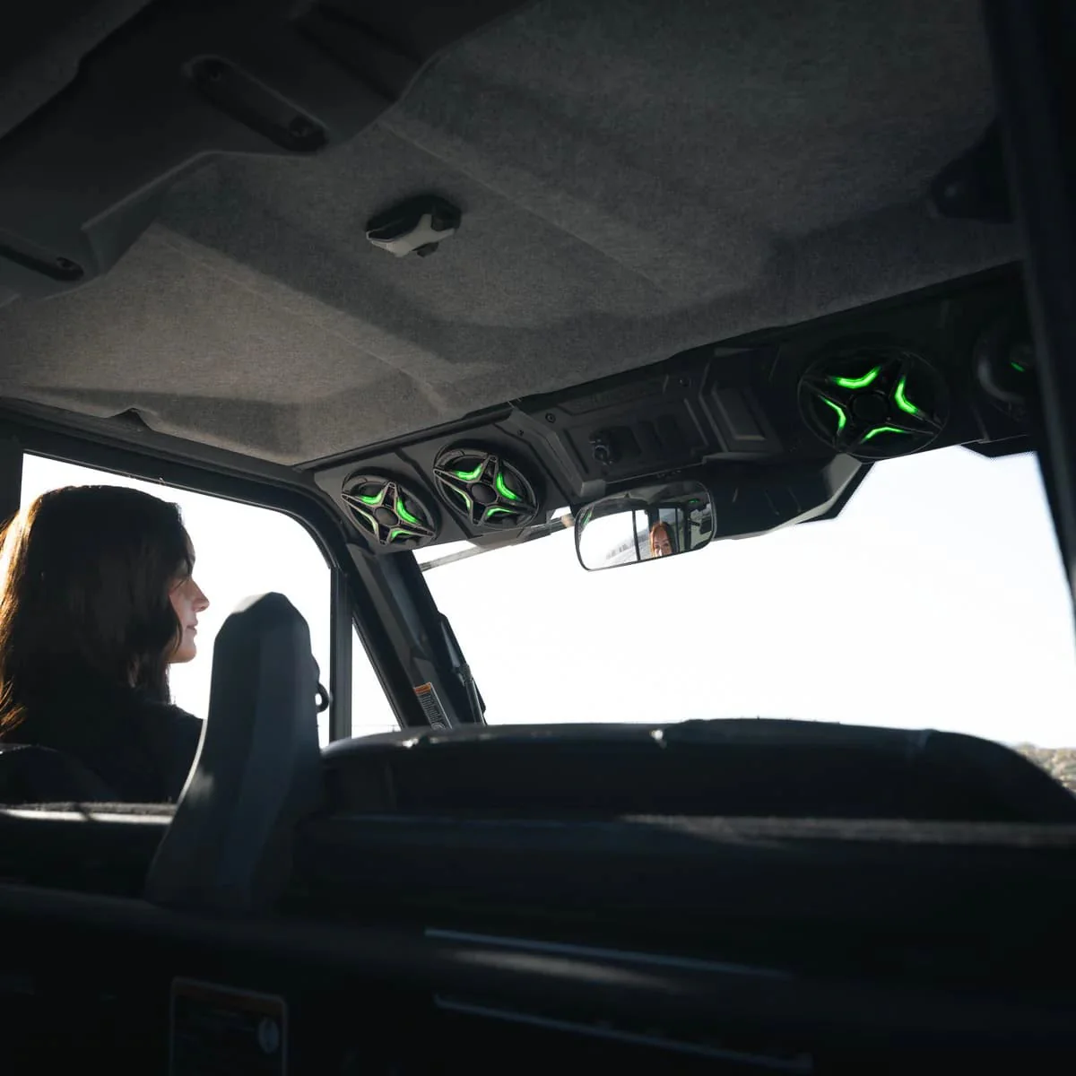 SSV Works '26+ Can-Am Defender HD11 4-Phase V-Spec 1.65 KW 5-Speaker Audio Kit - Image 2