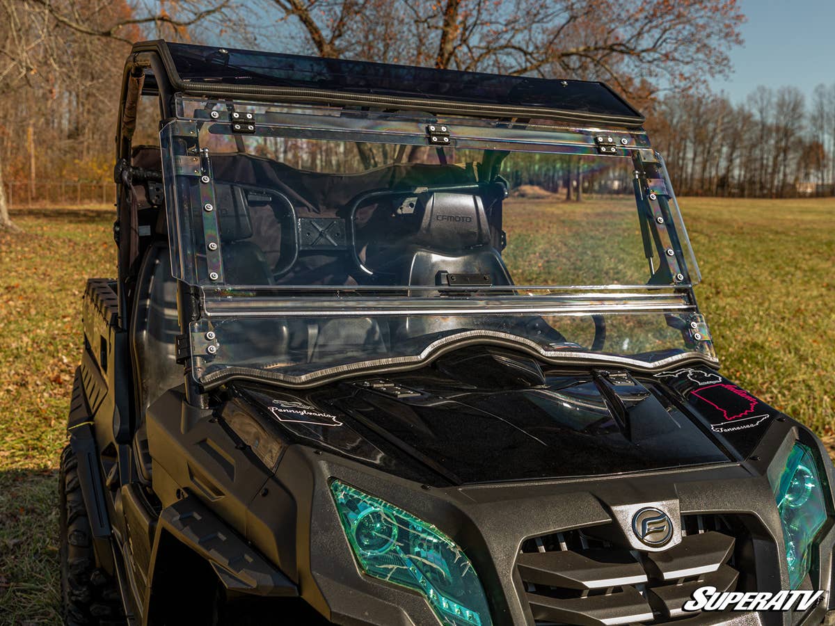 SuperATV CFMoto UForce 800 Scratch-Resistant Flip Windshield - Image 2