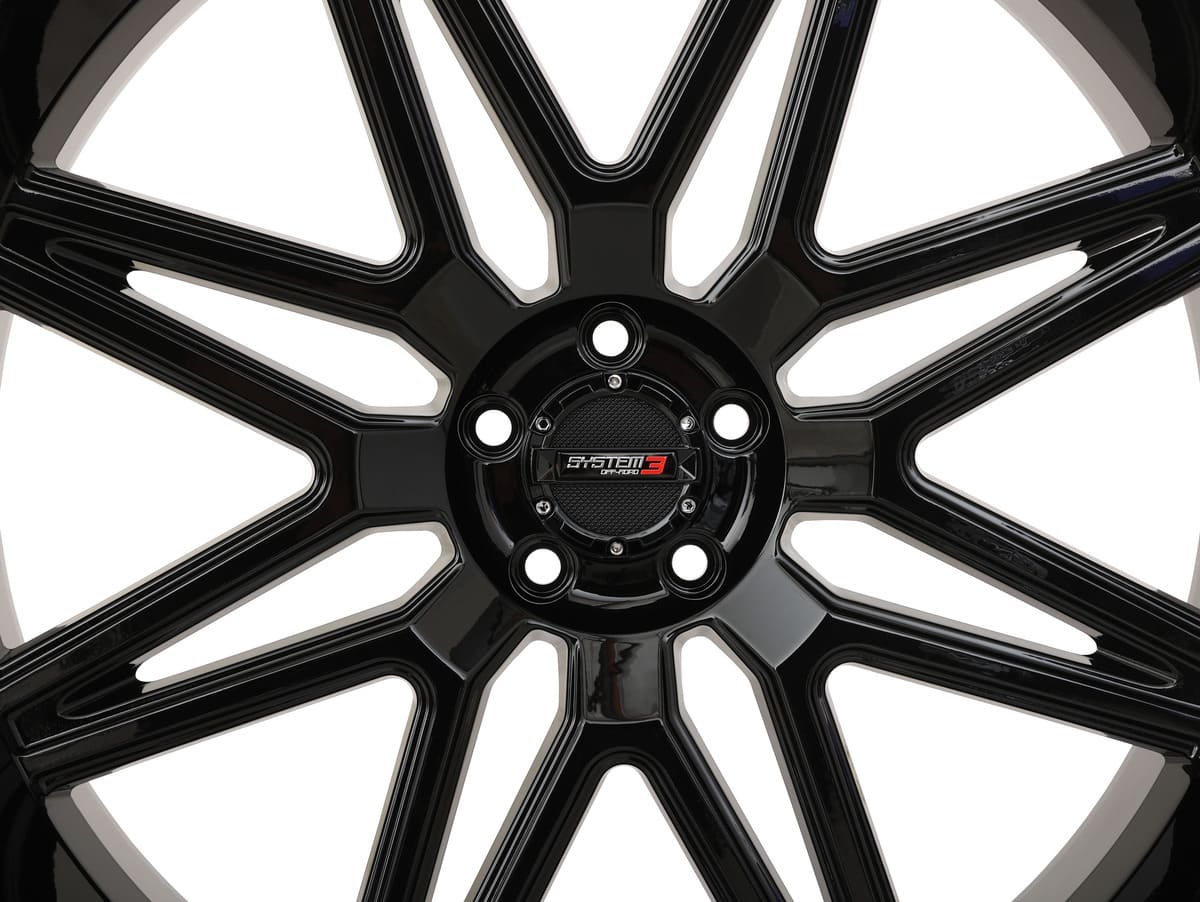 System 3 Gloss Black ST-7 & System 3 XT400W Xtreme Mud Wheel & Tire Kit - Image 3