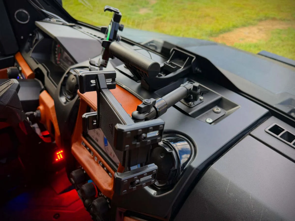 Thumper Fab Polaris Ranger XD 1500 Tablet Dash Mount - Image 2
