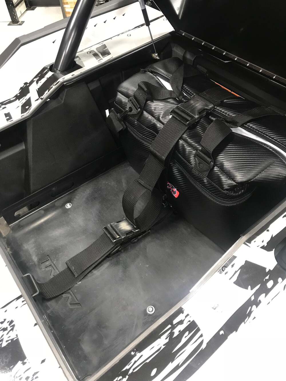 TMW '14-'21 Polaris RZR Cooler Rack - Image 2
